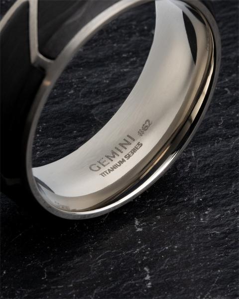 8 mm Titanring mit geschmiedetem Carbon-Finish - Carus Silver